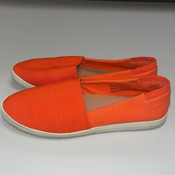 Reef ladies flats orange canvas material size 7, sample shoes - Picture 3 of 11